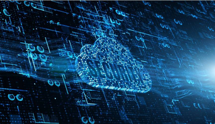 Digitale Wolke mit dem Wort „Security“, umgeben von blauen Daten- und Netzwerksymbolen.